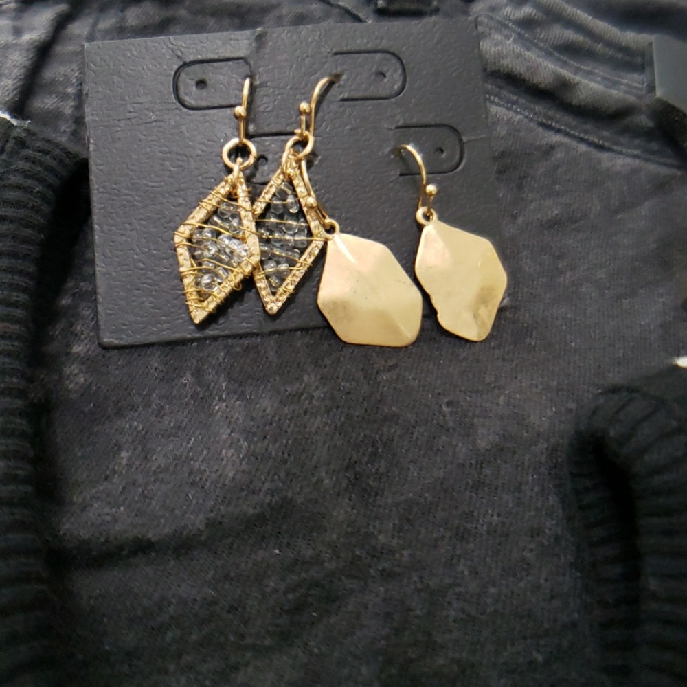 Earrings 2-pair